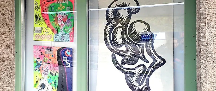 Straßengalerie-Ausstellung im Westfenster am Veldner Hausbahnsteig